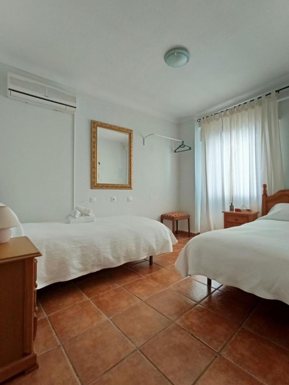 Hostal R-Conecta Cuevas De San Marcos Exterior photo